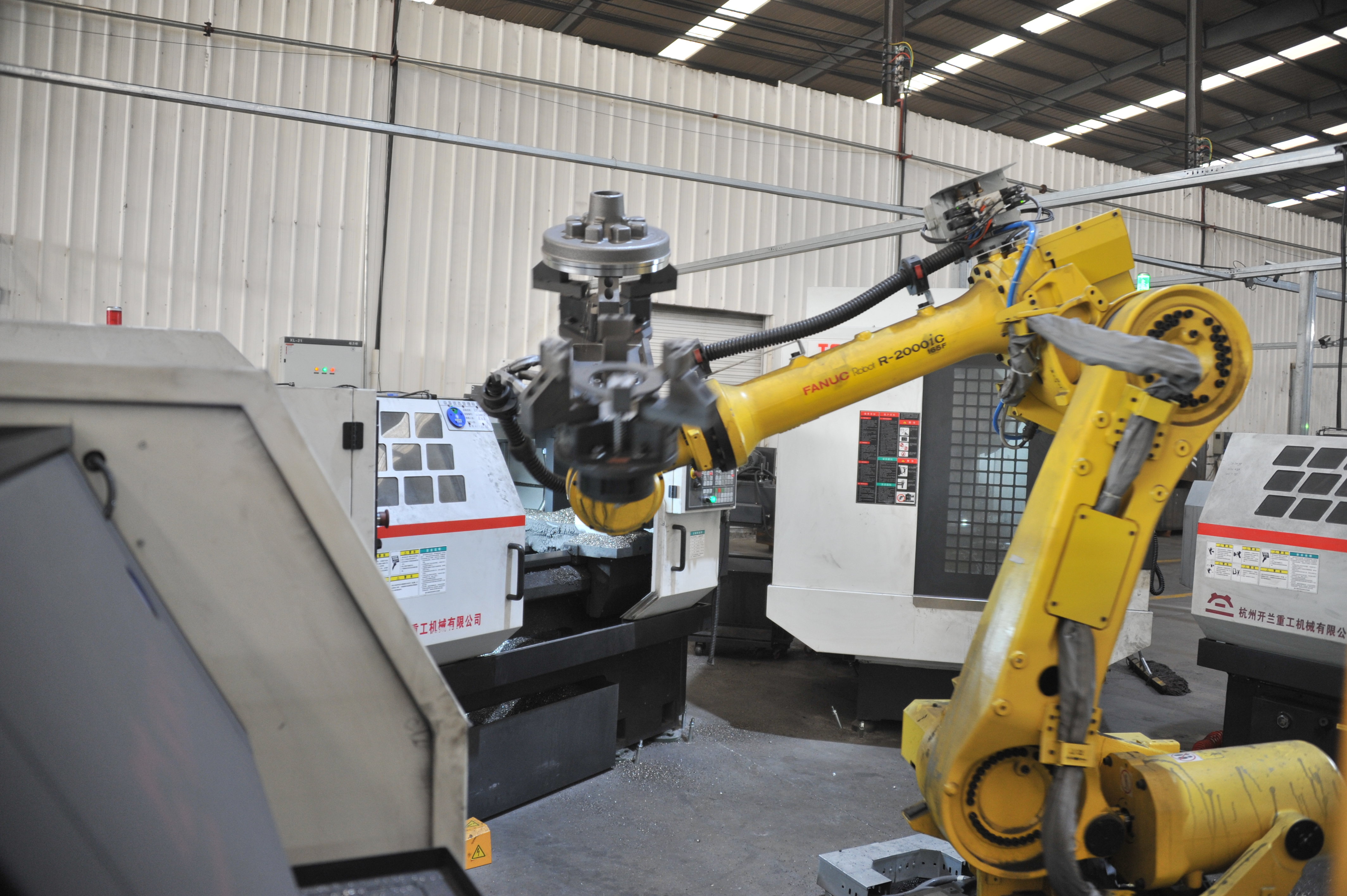 夏邑县会亭镇 “三驾马车”拉动乡村产业振兴，数控机床销售成引擎